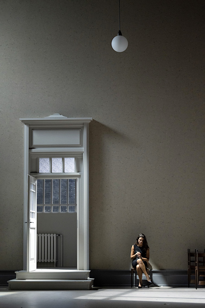 » Il trittico « — » Suor Angelica «: Asmik Grigorian (Suor Angelica) im Finale der Oper © Salzburger Festspiele/Monika Rittershaus